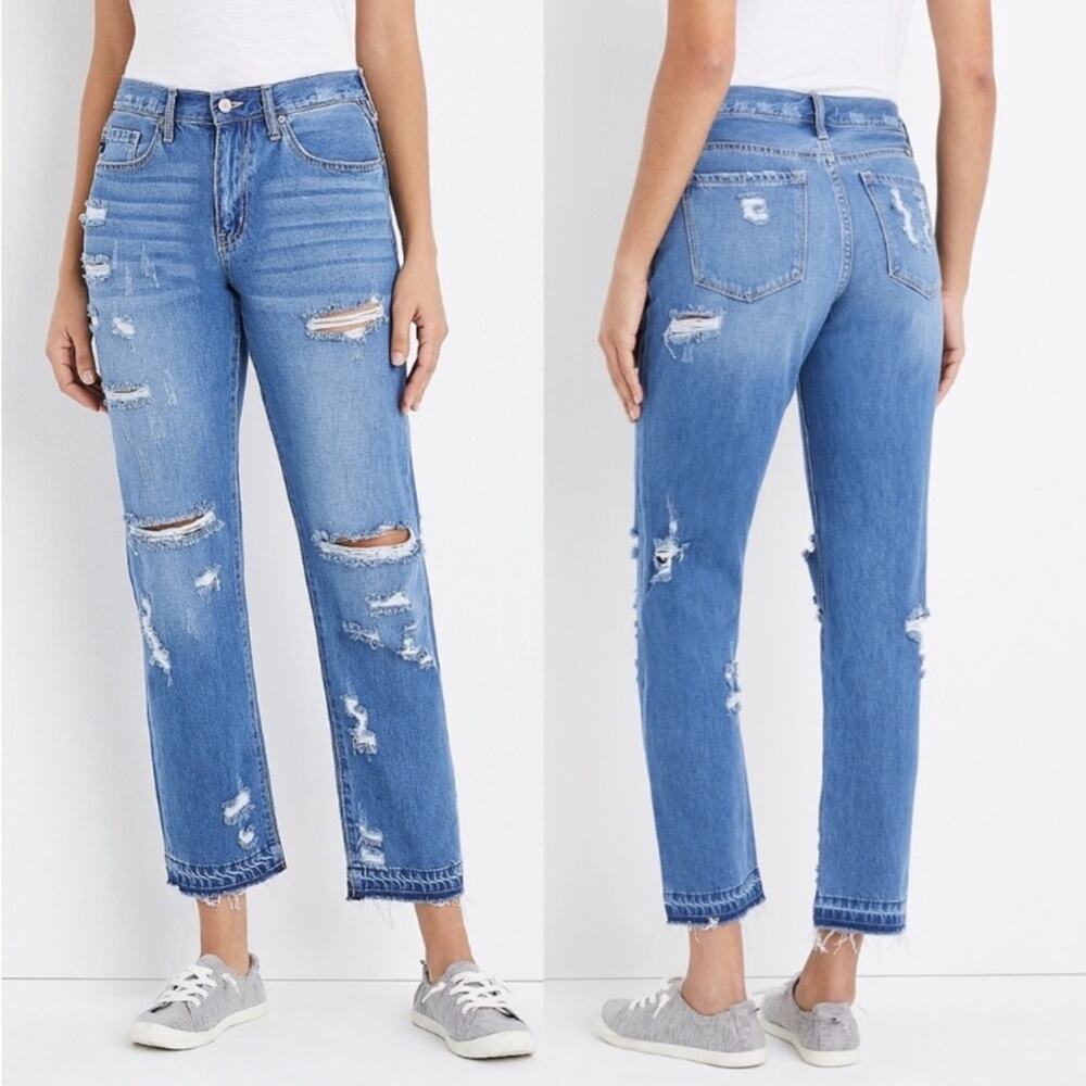 KanCan x Maurices Distressed/Ripped Raw Hem Boyfriend Jeans